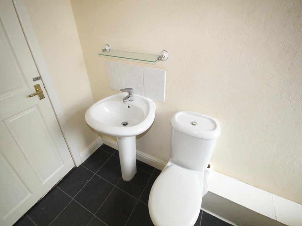 2 bedroom mid terrace house To Let in Colne - 2015-03-13 09.36.15.jpg